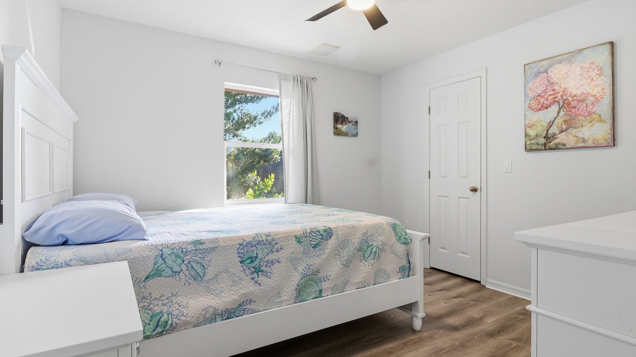 Photo of Bedroom in Englewood East