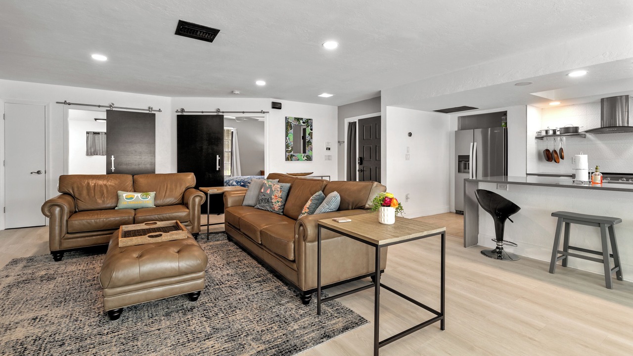 Photo of Livingroom in Caloosahatchee