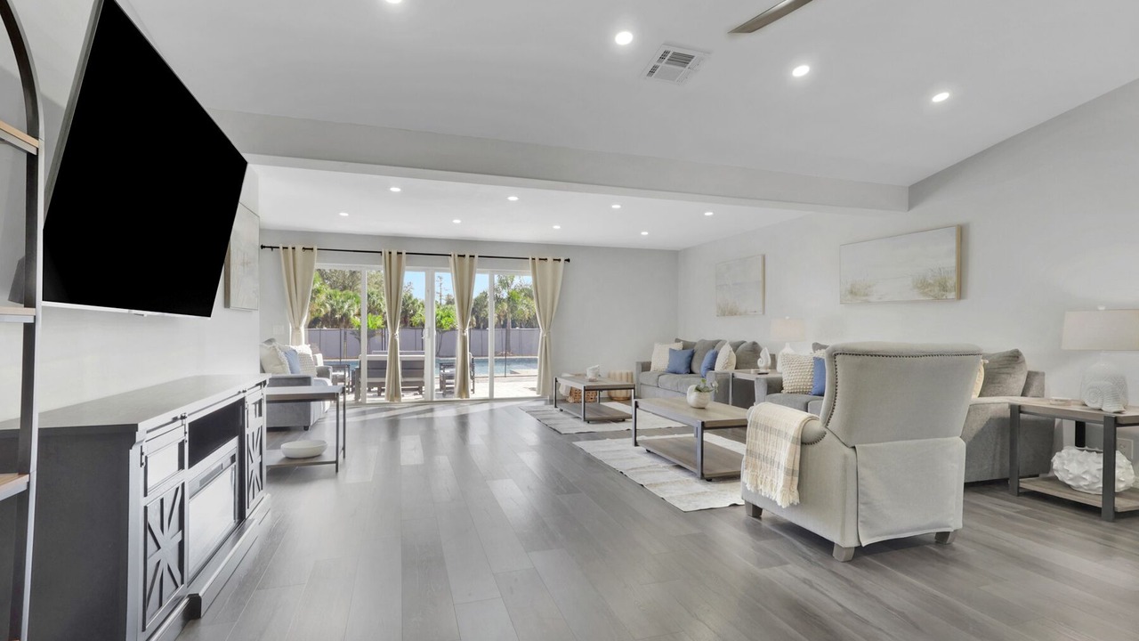 Photo of Livingroom in Rural Estates