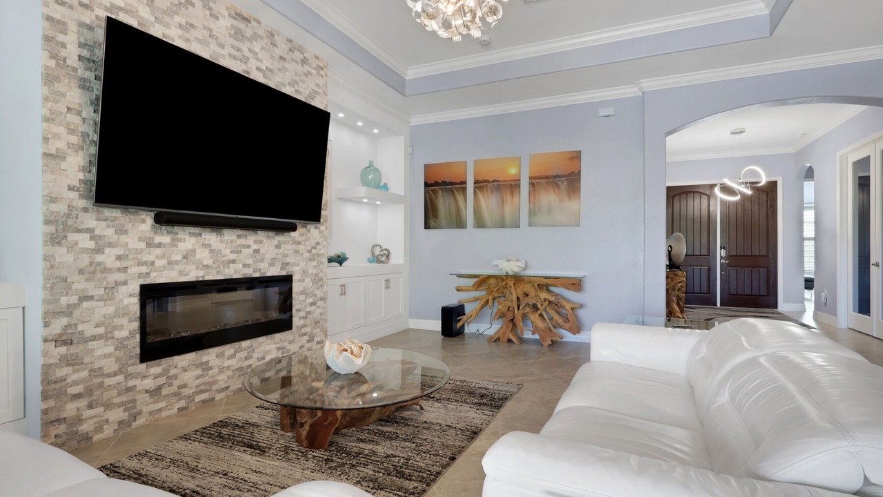 Photo of Livingroom in Rural Estates