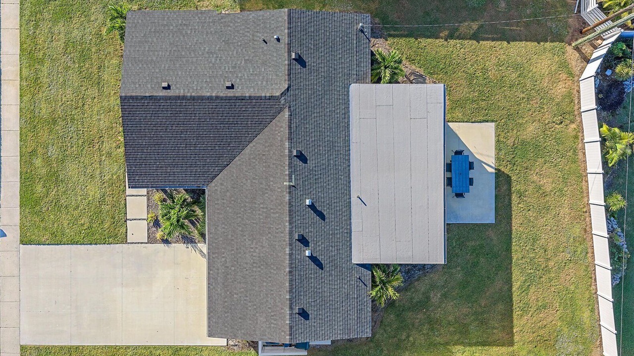 Photo of Outdoor in Gulf Gate Estates