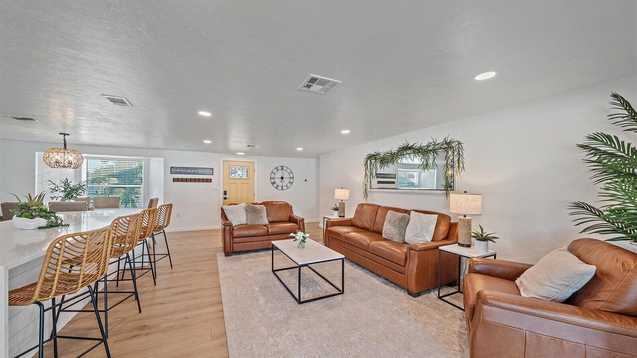 Photo of Others in Gulf Gate Estates
