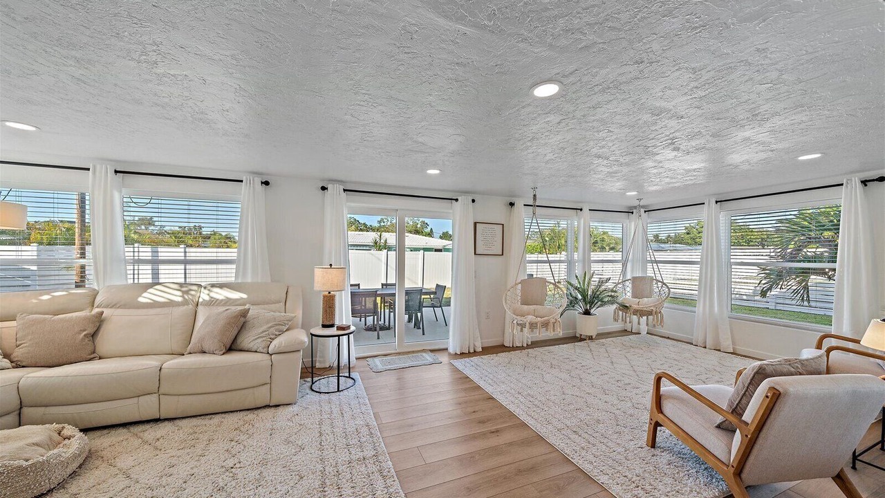 Photo of Others in Gulf Gate Estates