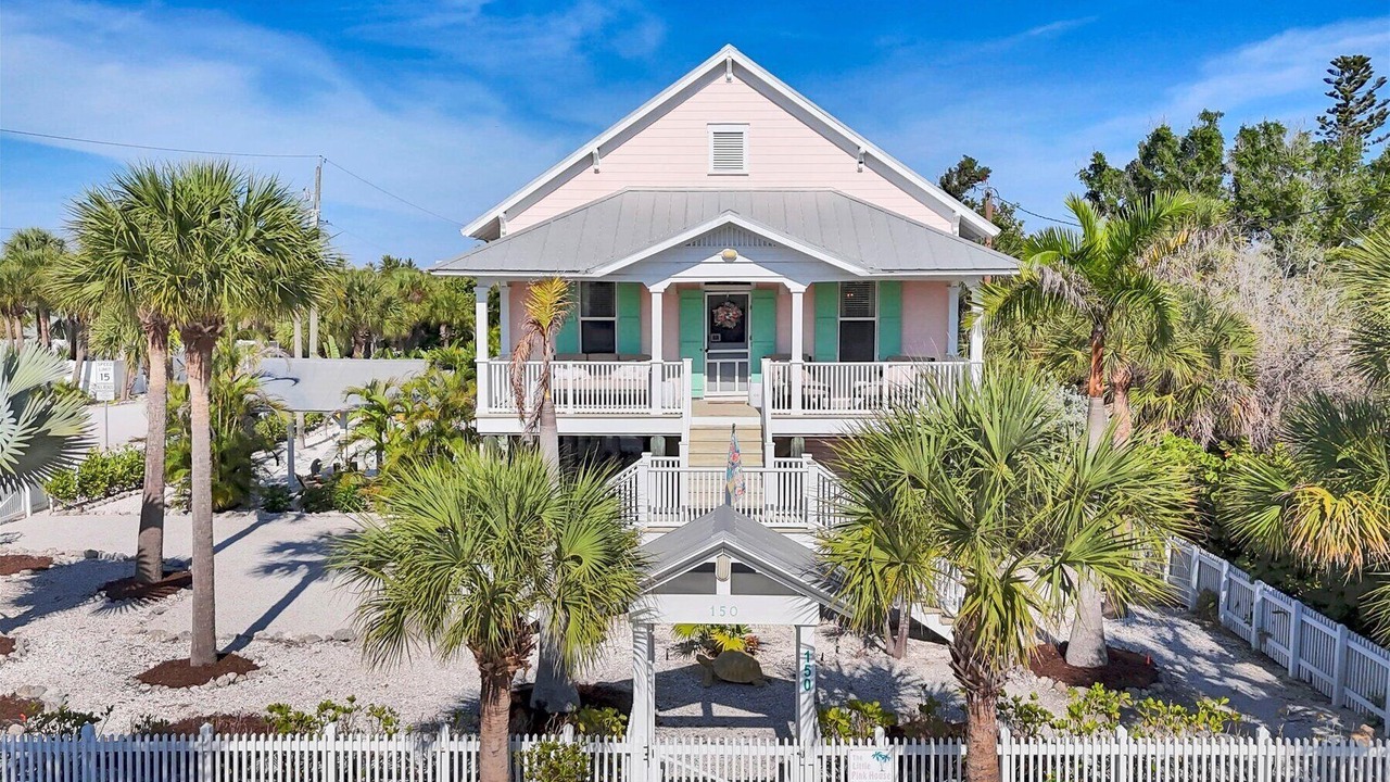 Photo of Outdoor in Palm Island