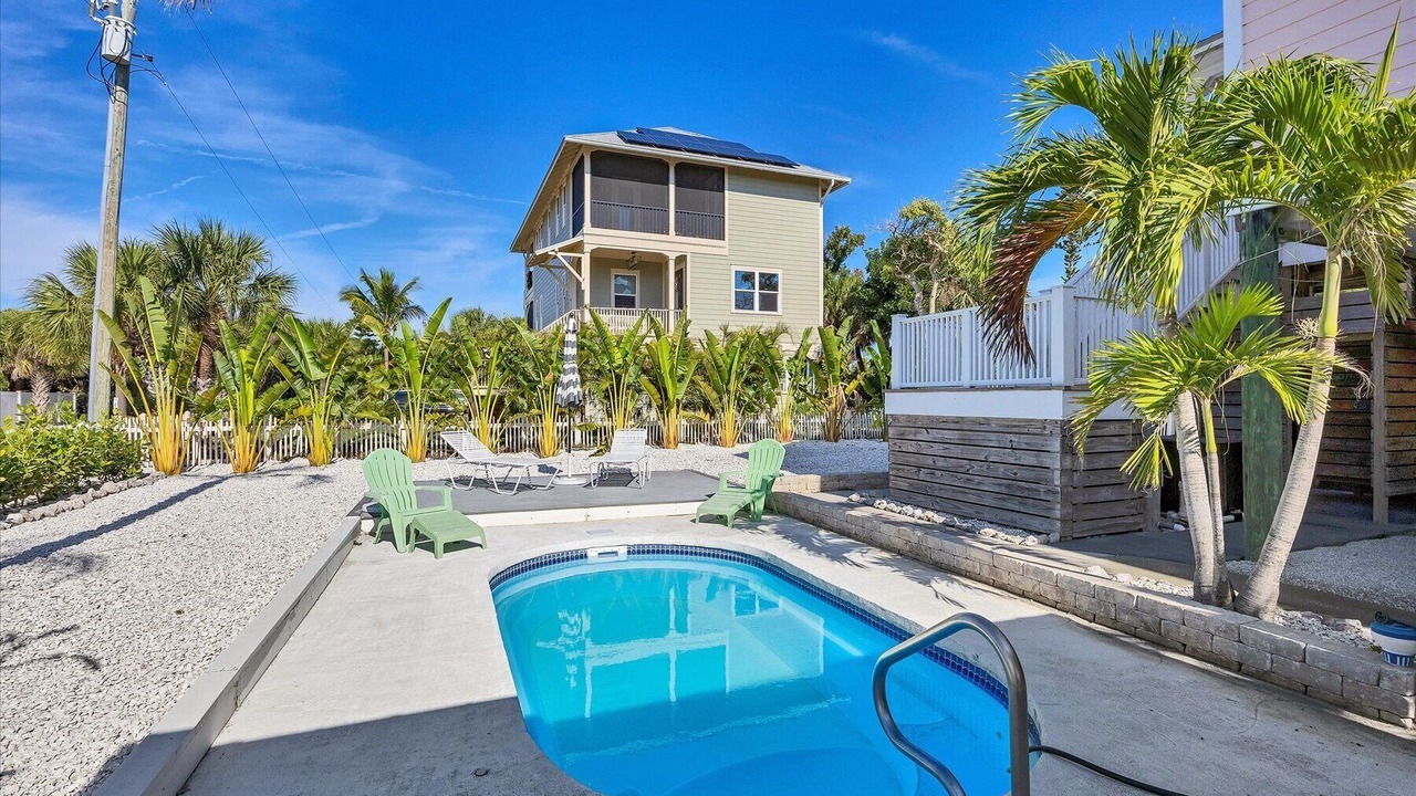 Photo of Outdoor in Palm Island