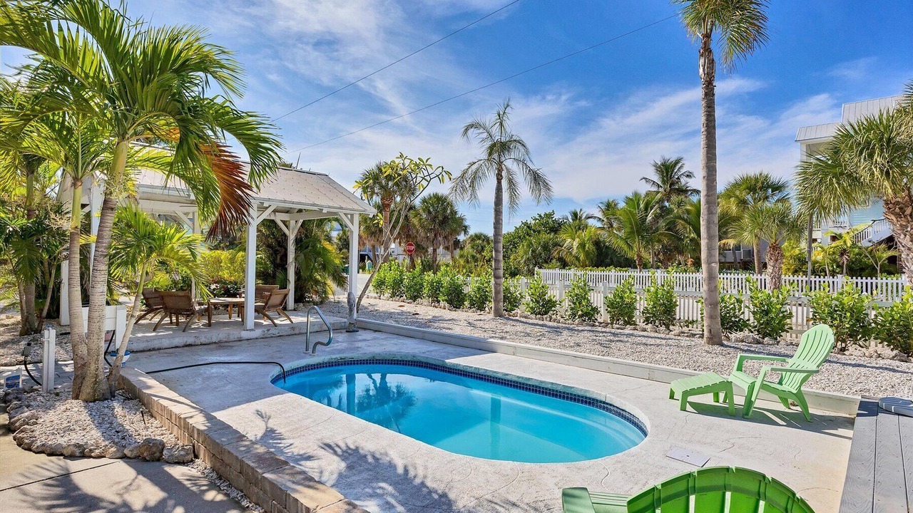 Photo of Outdoor in Palm Island
