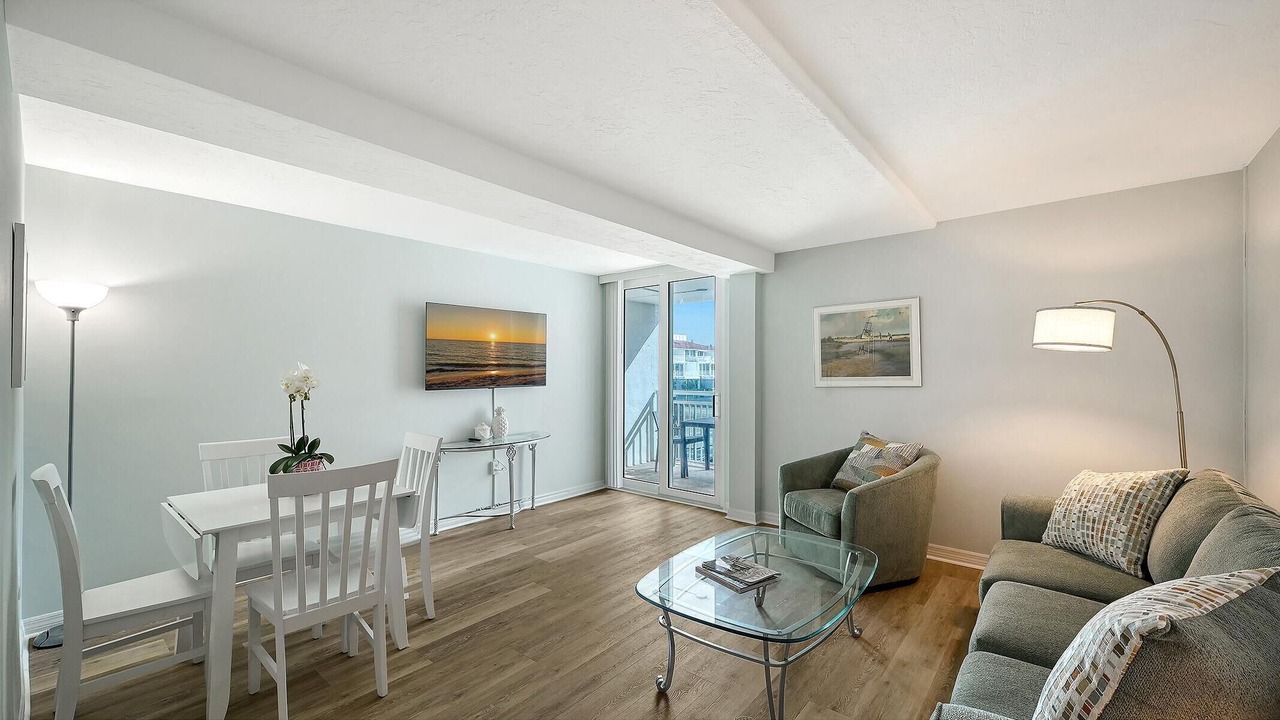 Photo of Bedroom in Longboat Key