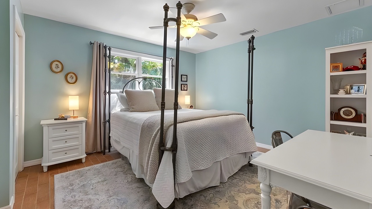 Photo of Bedroom in Bonita Springs