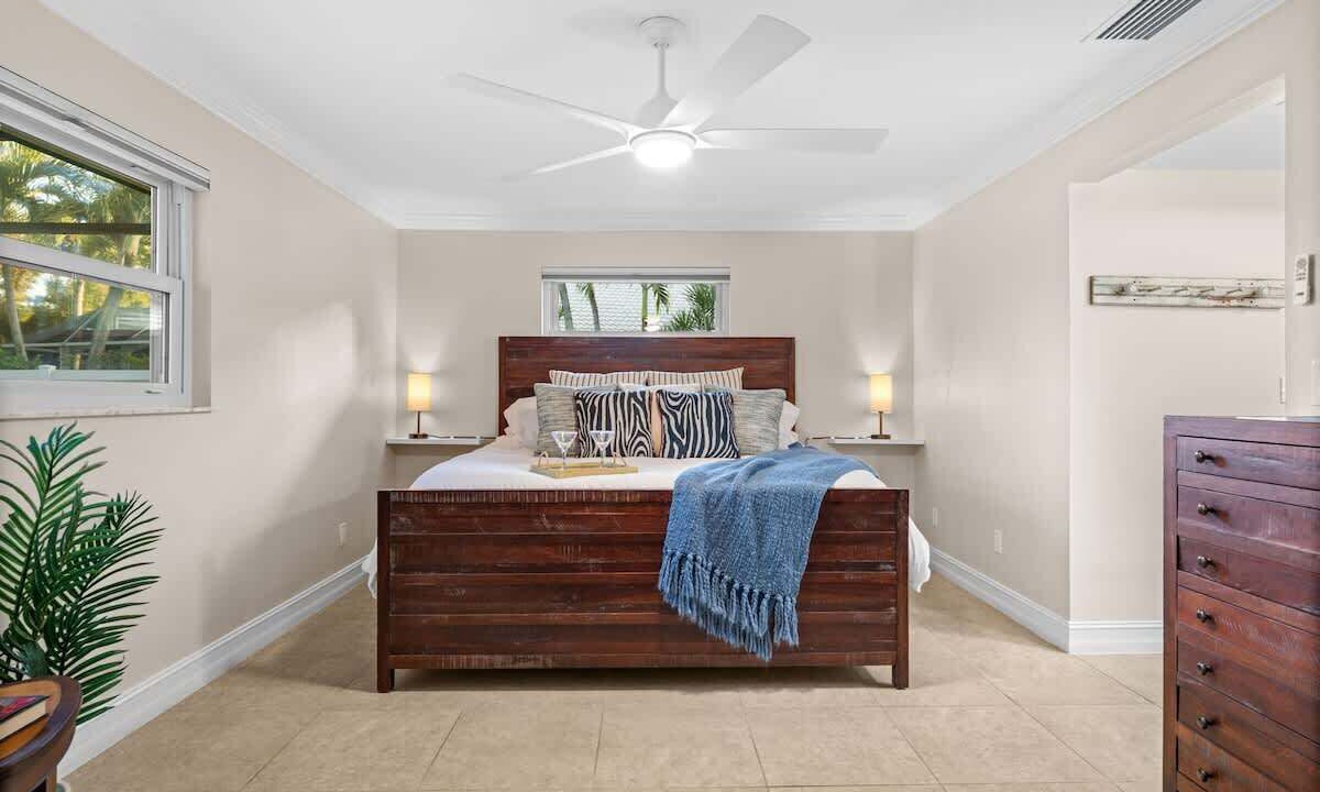 Photo of Bedroom in Lochmoor Waterway Estates