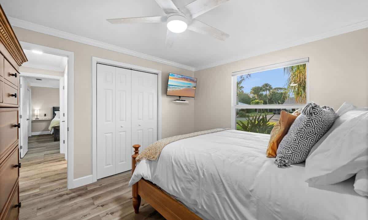 Photo of Bedroom in Lochmoor Waterway Estates