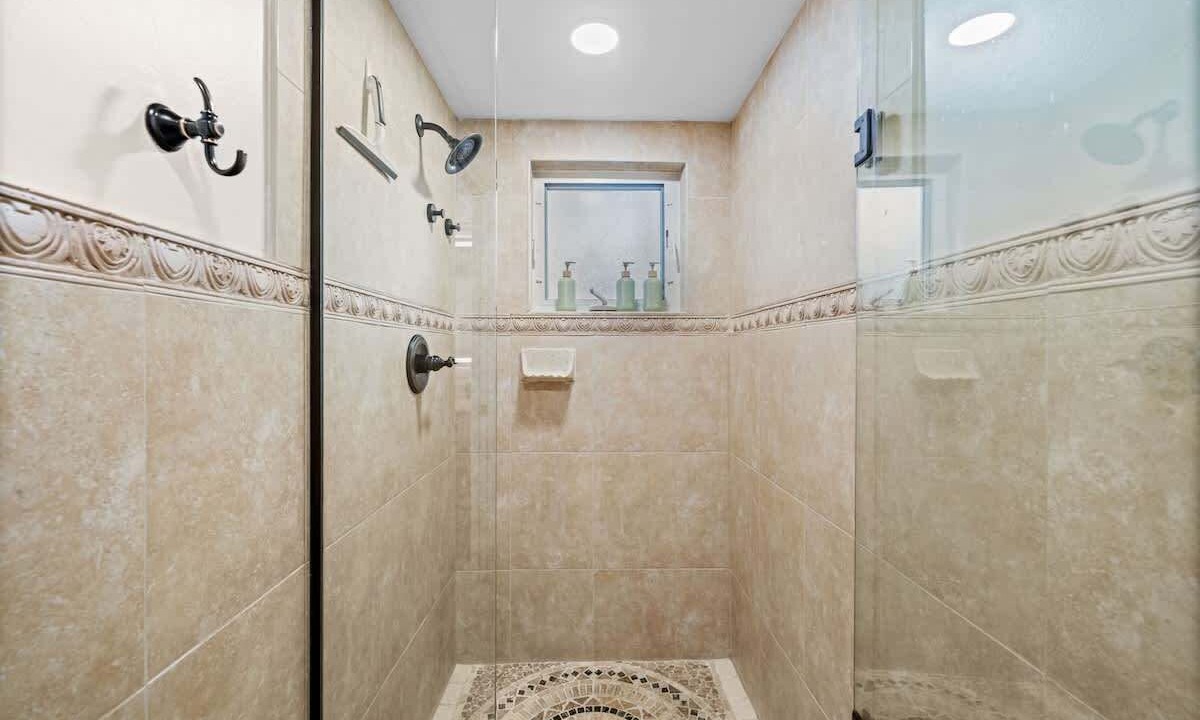 Photo of Bathroom in Lochmoor Waterway Estates