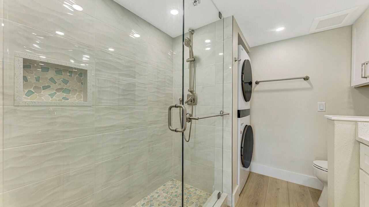 Photo of Bathroom in Plantation