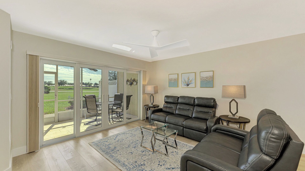 Photo of Livingroom in Plantation