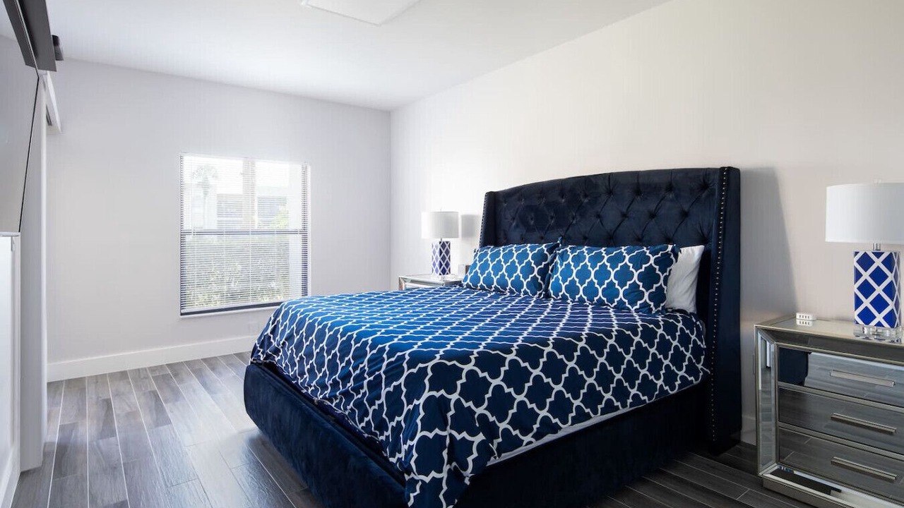 Photo of Bedroom in Central Naples