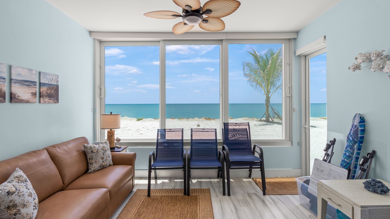 Photo of Livingroom in Siesta Key