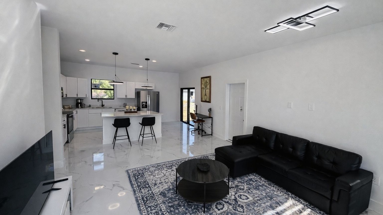 Photo of Livingroom in Harris
