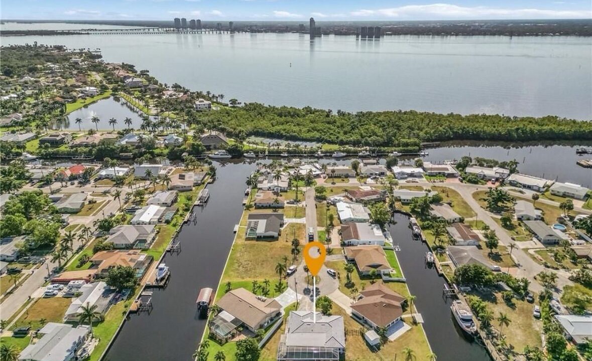 Photo of Outdoor in Lochmoor Waterway Estates