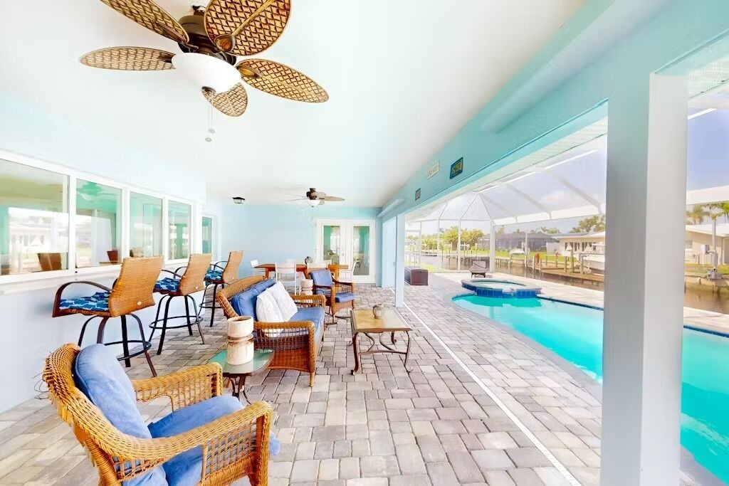 Photo of Outdoor in Lochmoor Waterway Estates