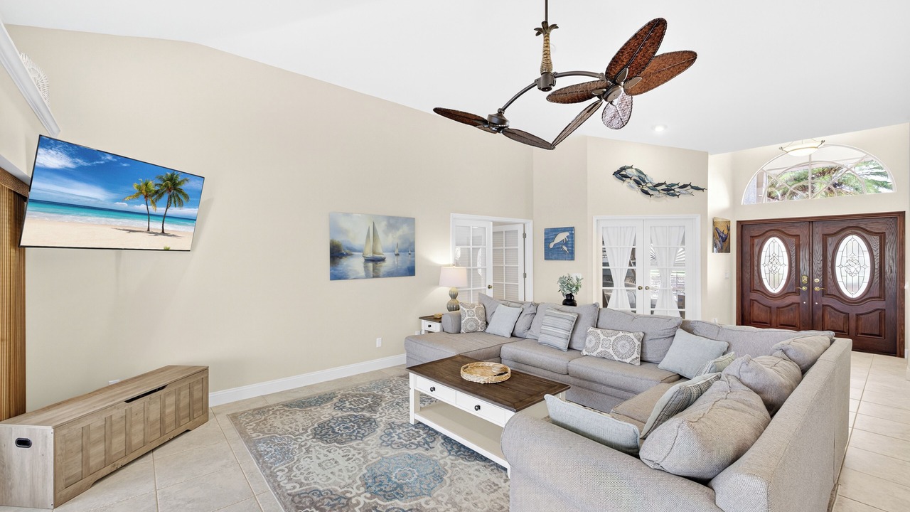 Photo of Livingroom in Burnt Store
