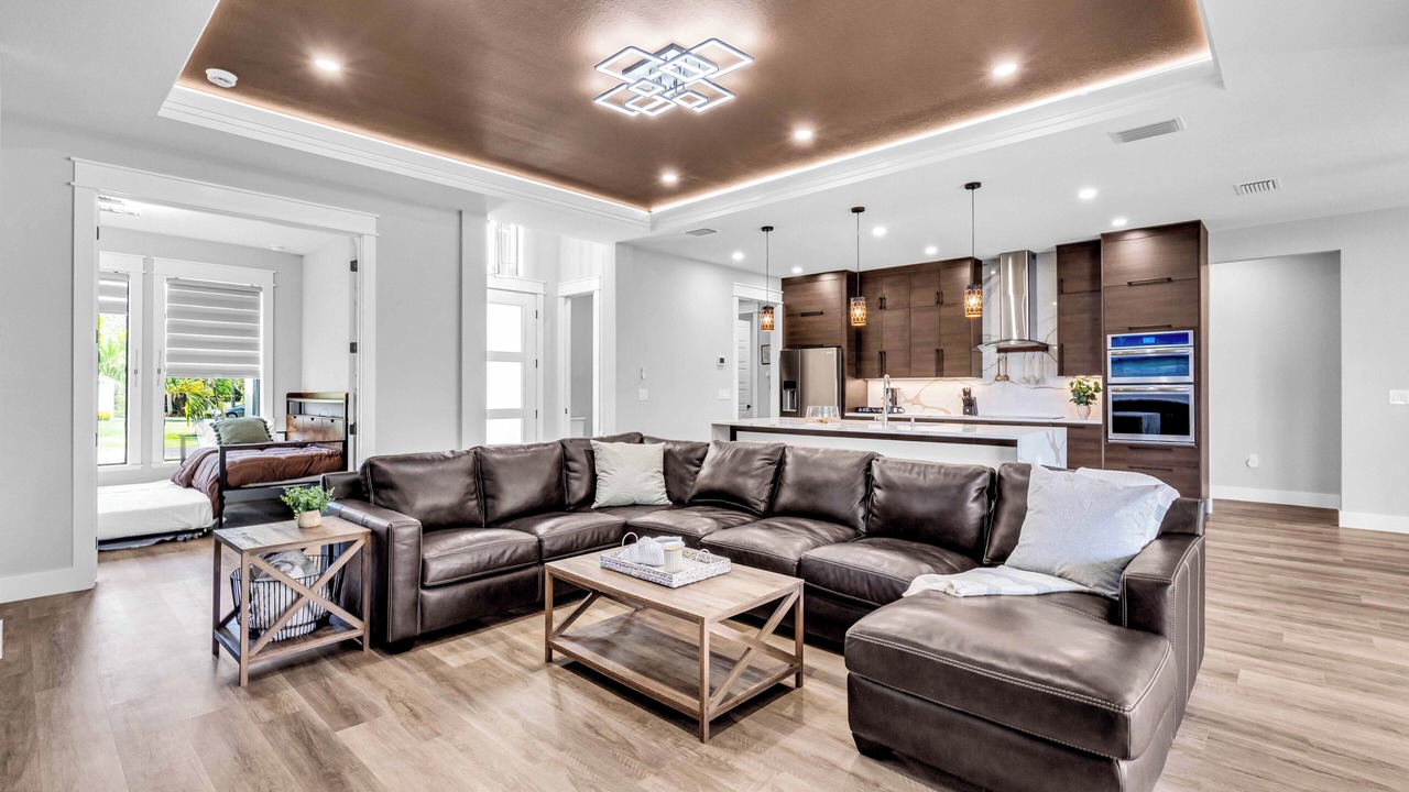 Photo of Livingroom in Englewood East