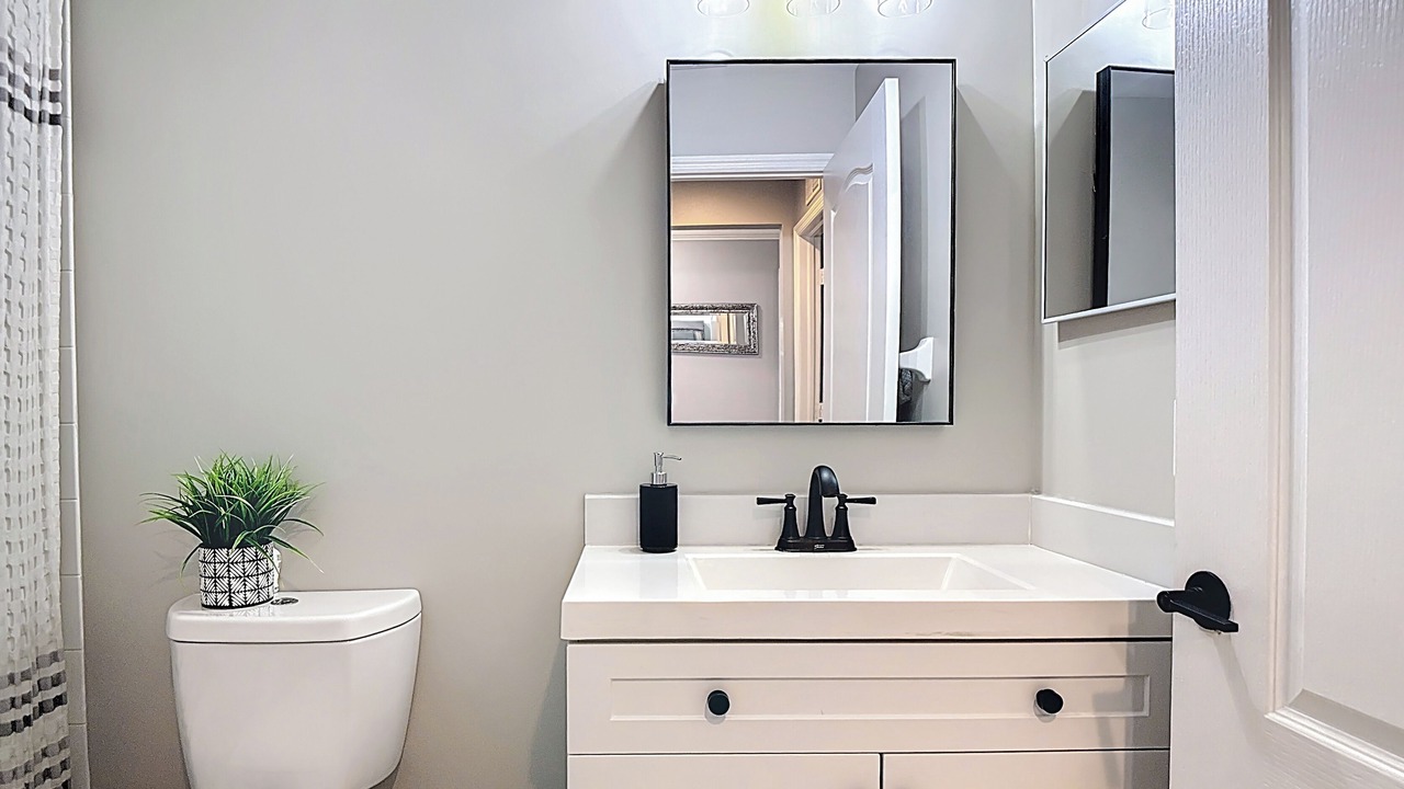 Photo of Bathroom in Estero