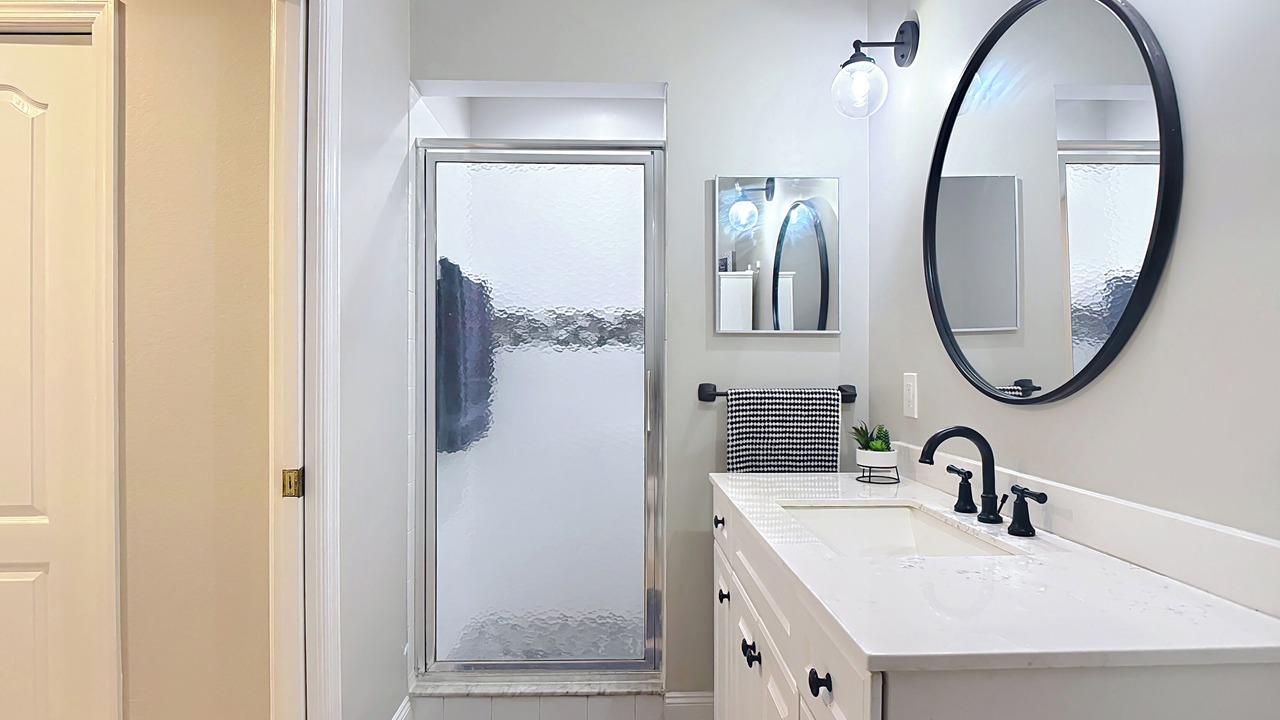 Photo of Bathroom in Estero