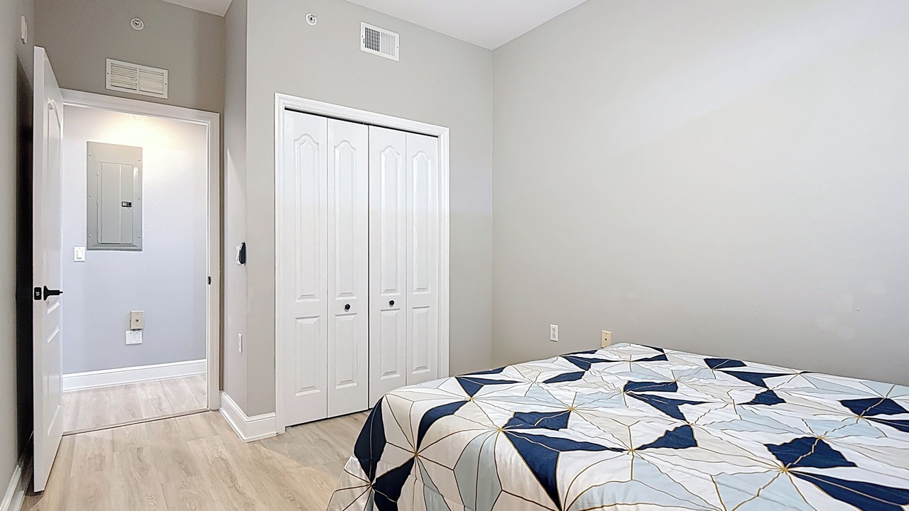 Photo of Bedroom in Estero