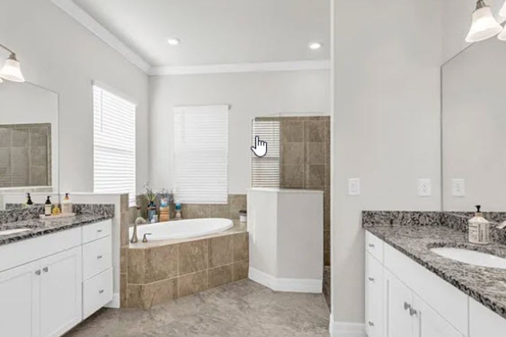 Photo of Bathroom in River Hall