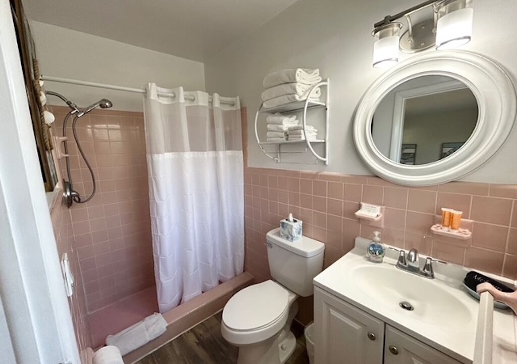 Photo of Bathroom in Bay Esplanade