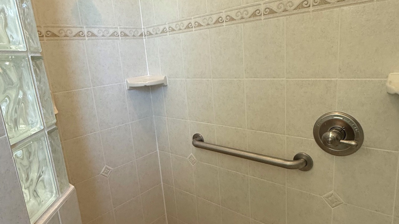 Photo of Bathroom in Port Charlotte