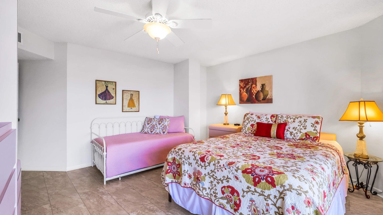Photo of Bedroom in Sand Key