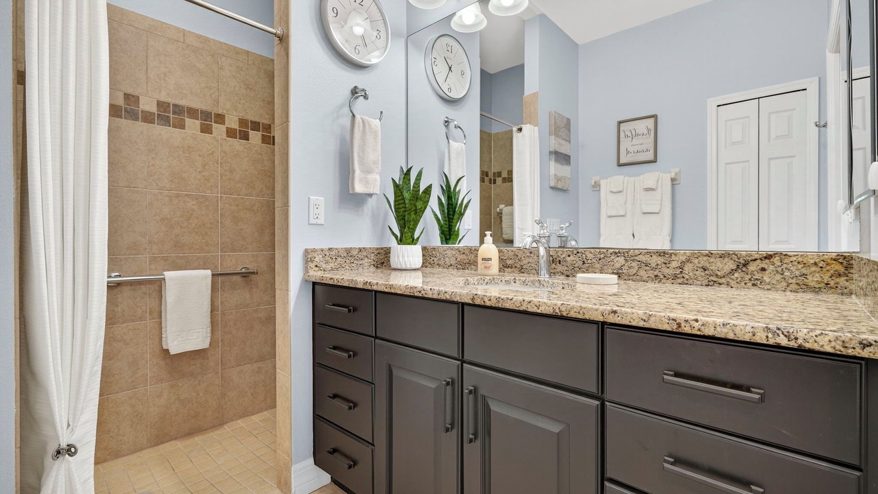 Photo of Bathroom in Yacht Club