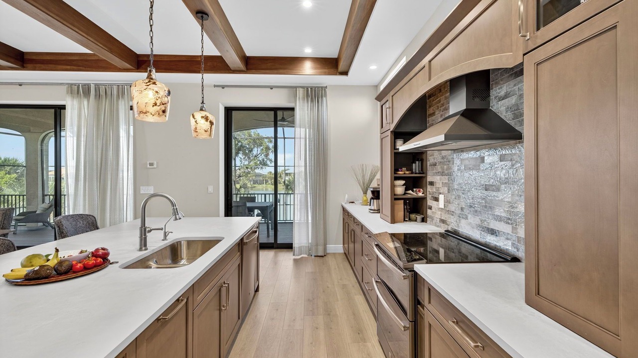 Photo of Kitchen in Murex Lakes