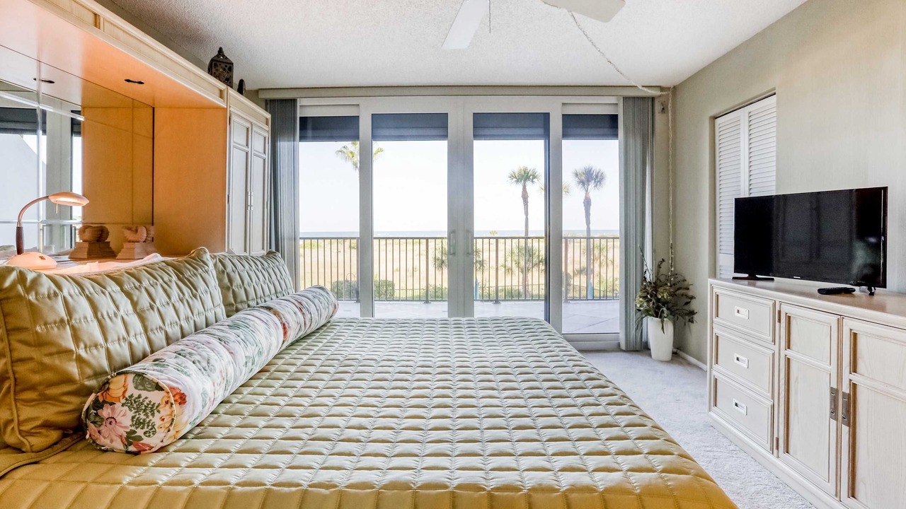 Photo of Bedroom in Sand Key
