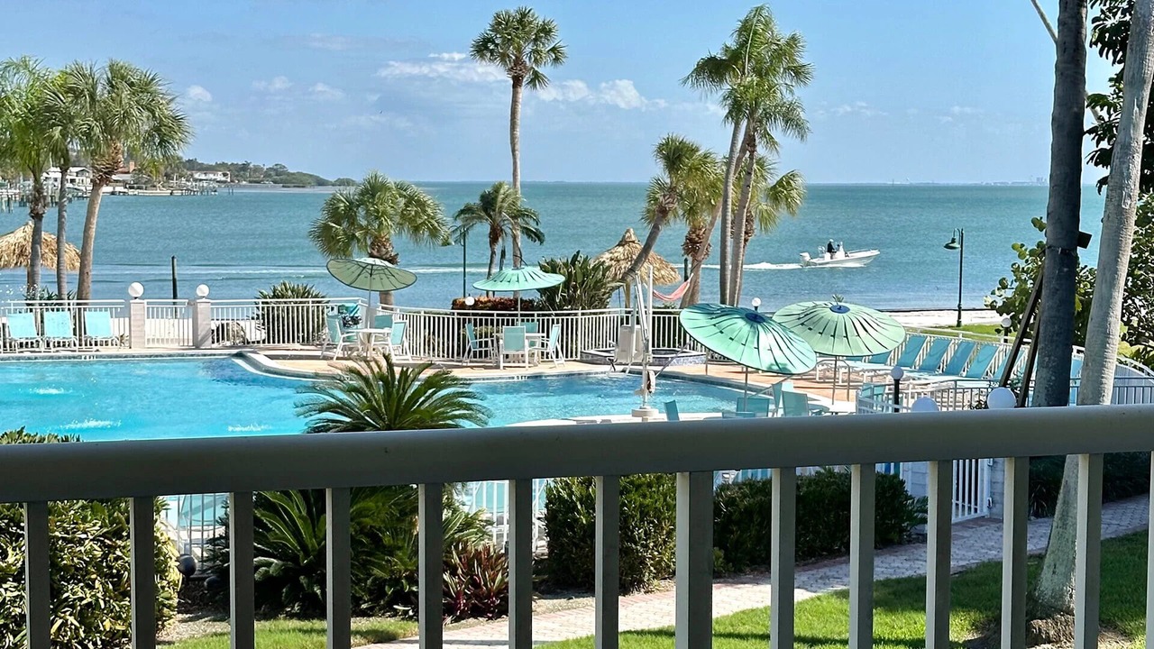 Photo of Patio Balcony in Pinellas Point