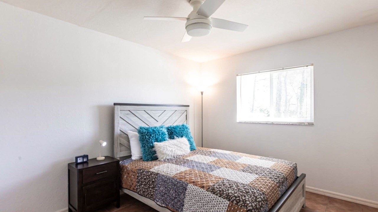 Photo of Bedroom in Saint James City