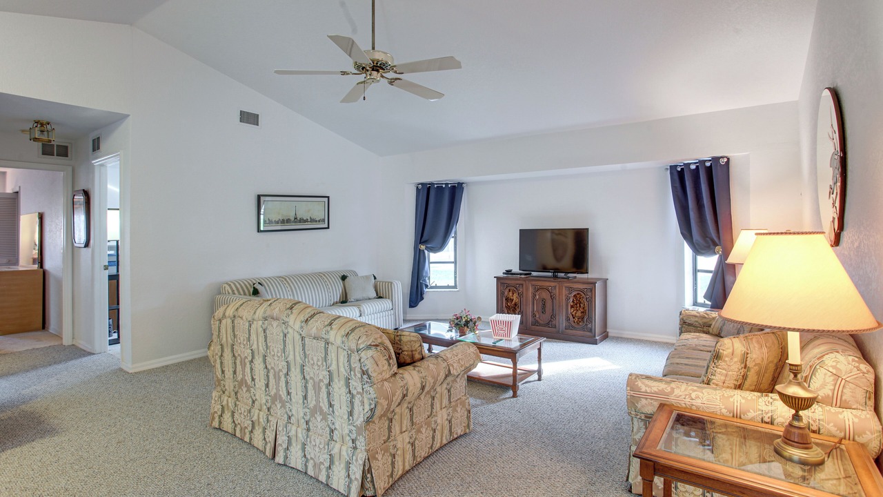 Photo of Bedroom in Gulf Cove