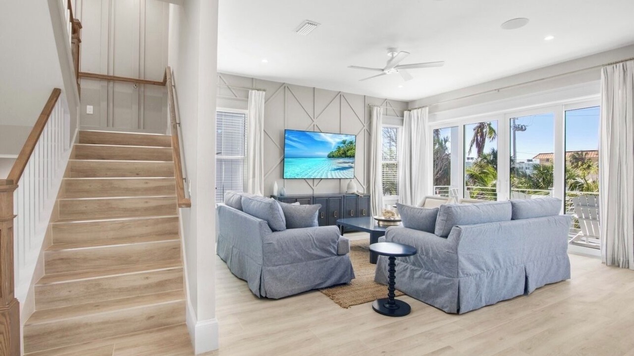 Photo of Livingroom in Bradenton Beach