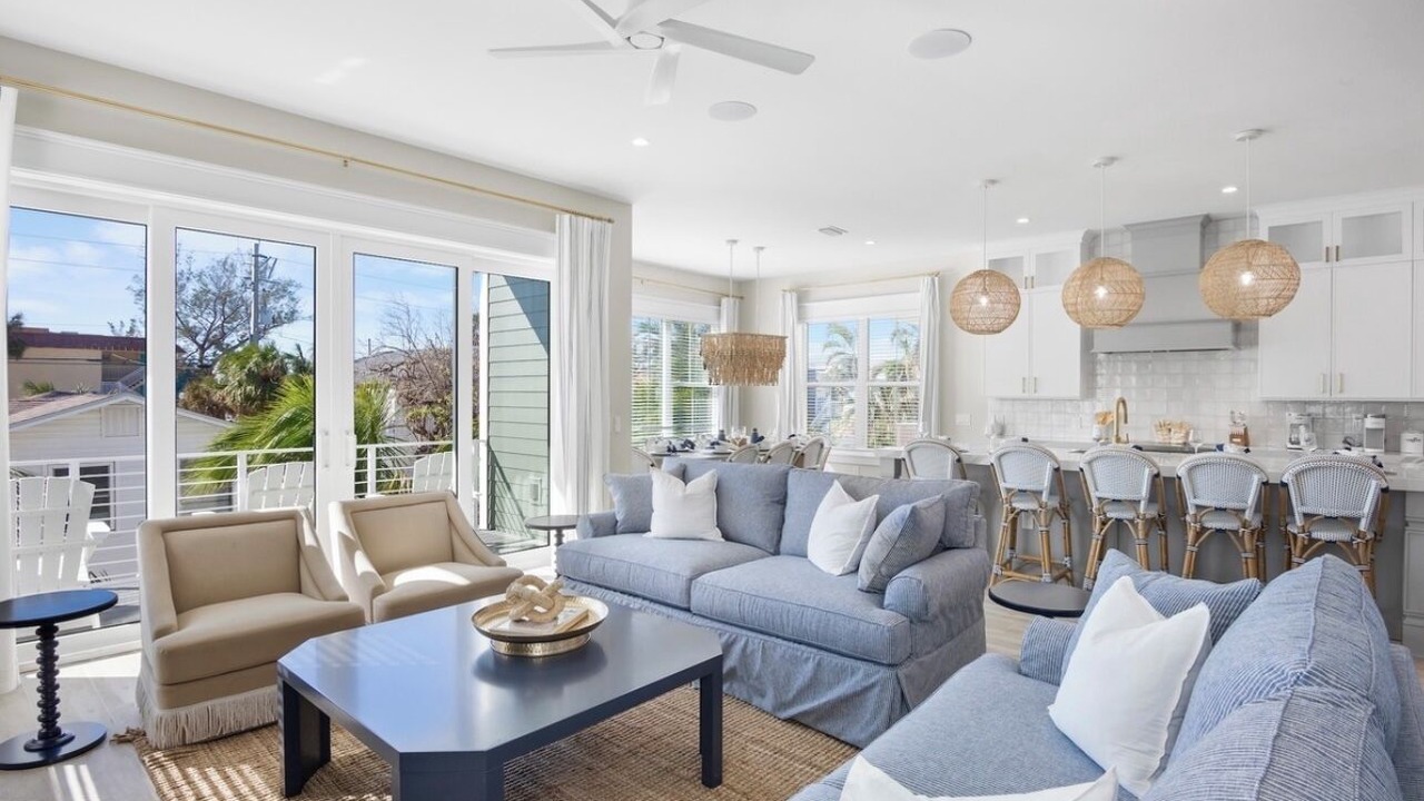 Photo of Livingroom in Bradenton Beach