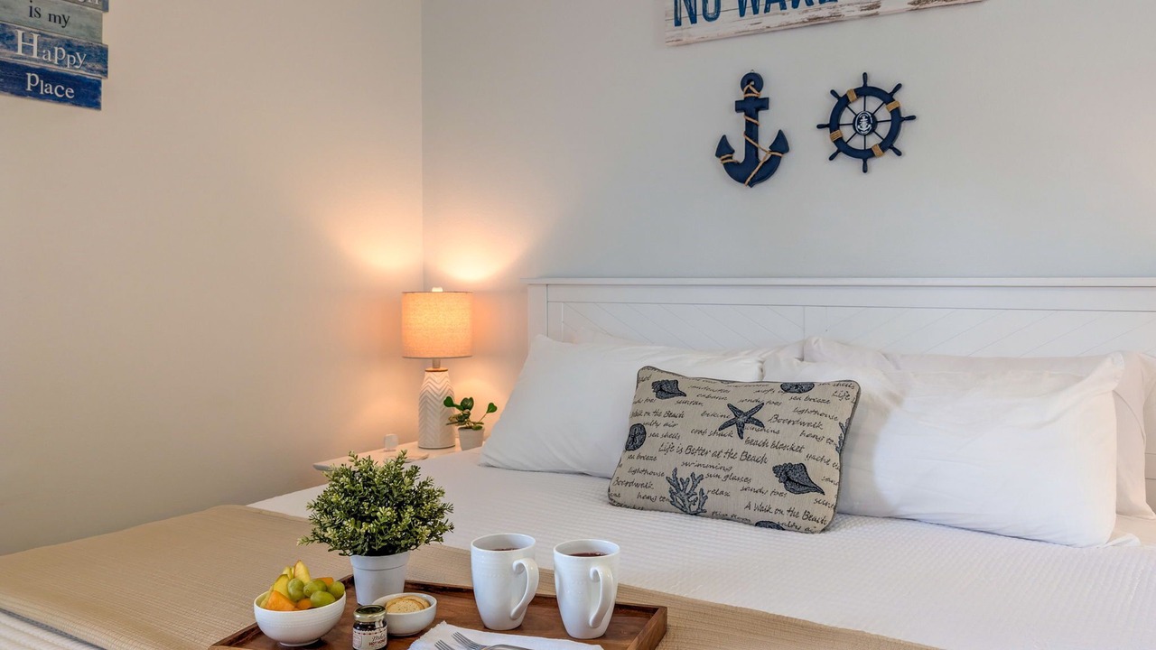 Photo of Bedroom in Crystal Beach