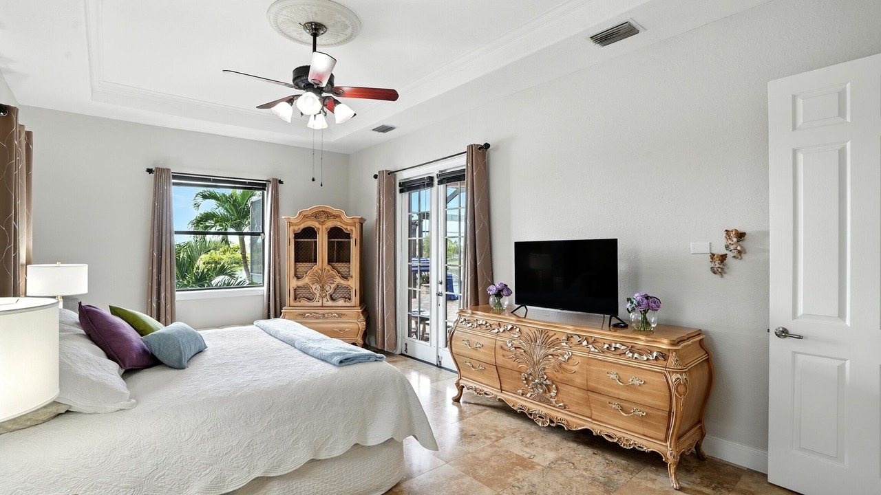Photo of Bedroom in Mariner