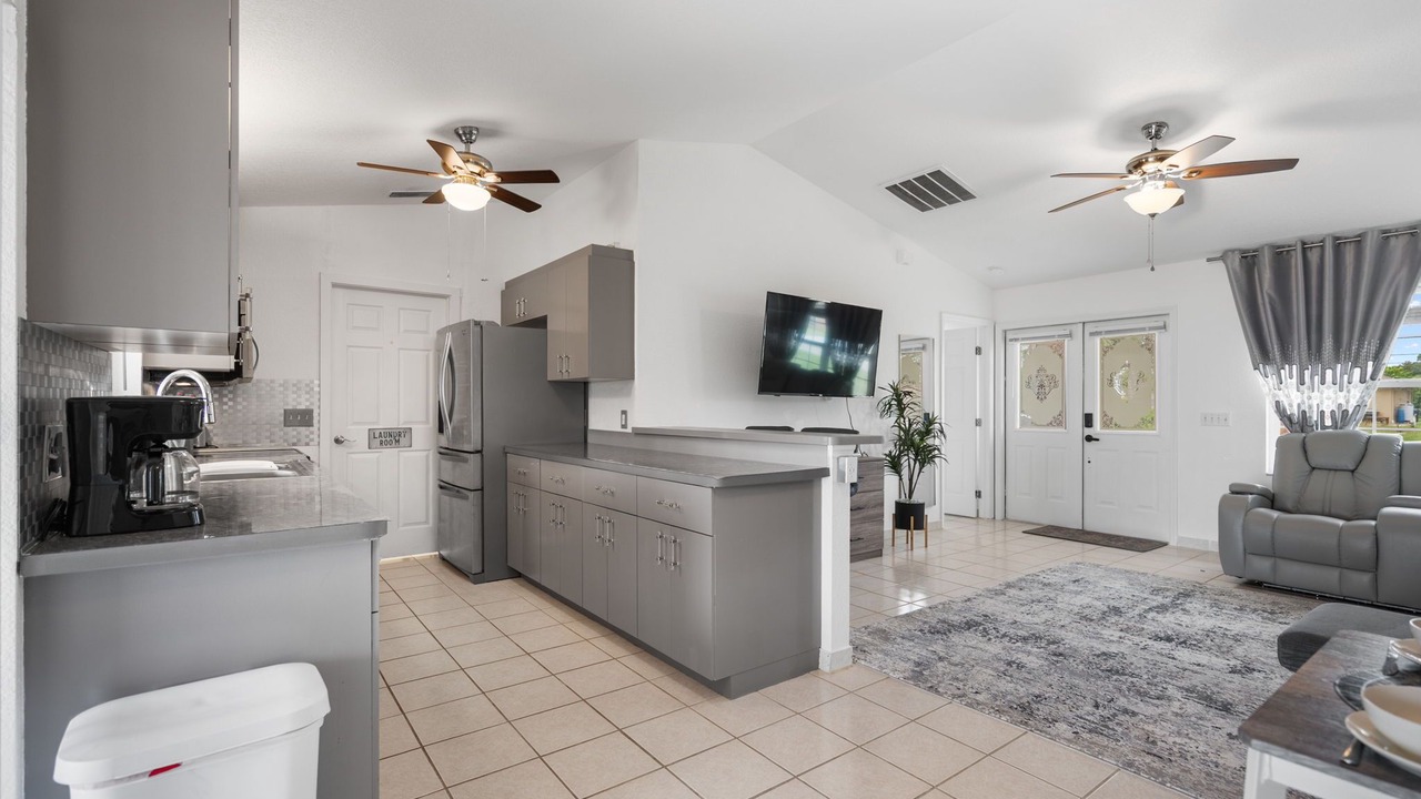 Photo of Kitchen in Warm Mineral Springs
