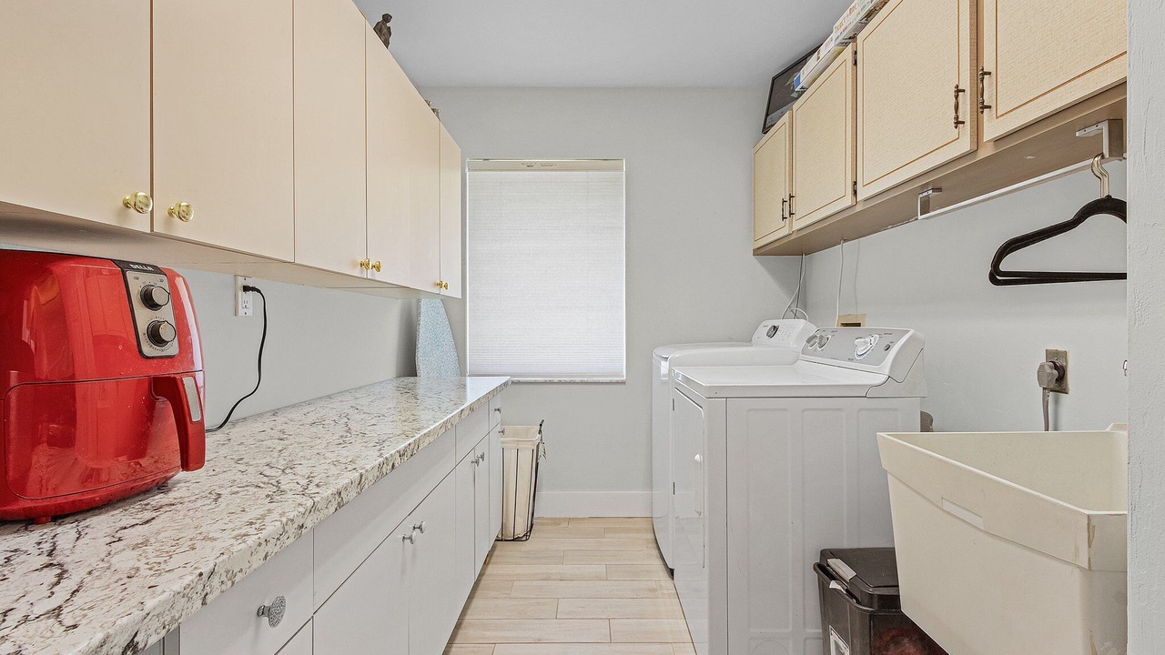 Photo of Kitchen in Eight Lakes
