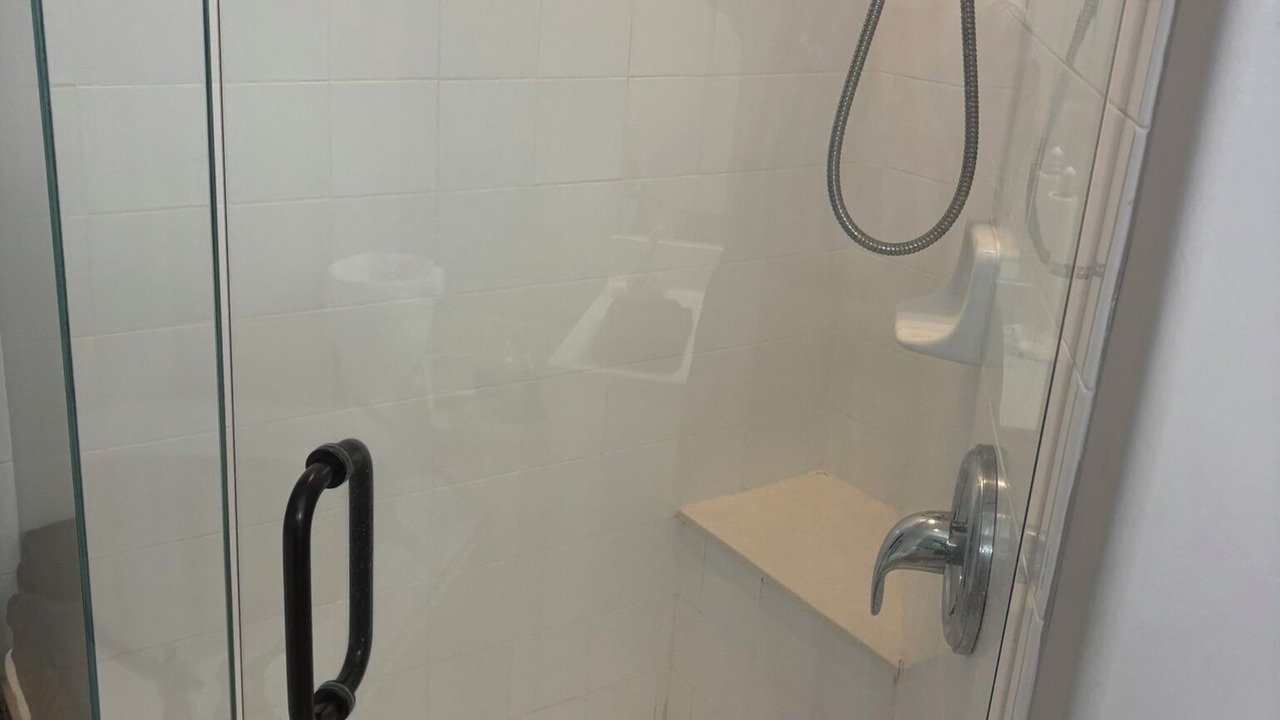 Photo of Bathroom in Iona