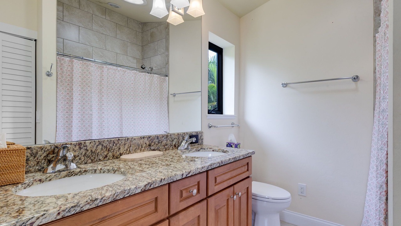 Photo of Bathroom in Beachview Country Club Estates