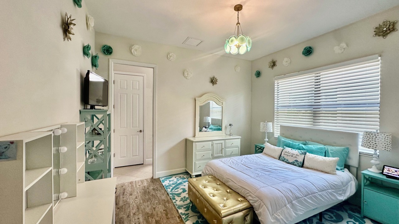 Photo of Bedroom in Bonita Springs
