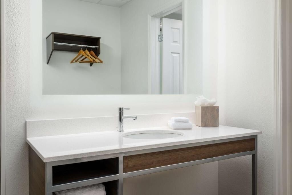 Photo of Bathroom in Moorings