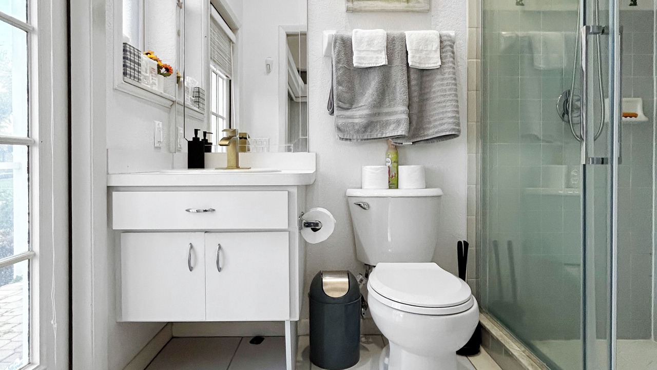 Photo of Bathroom in Burnt Store Isles