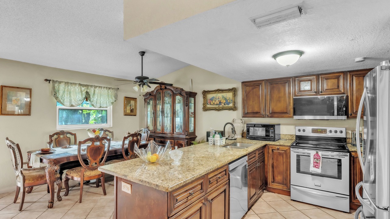 Photo of Kitchen in Lakewood Estates