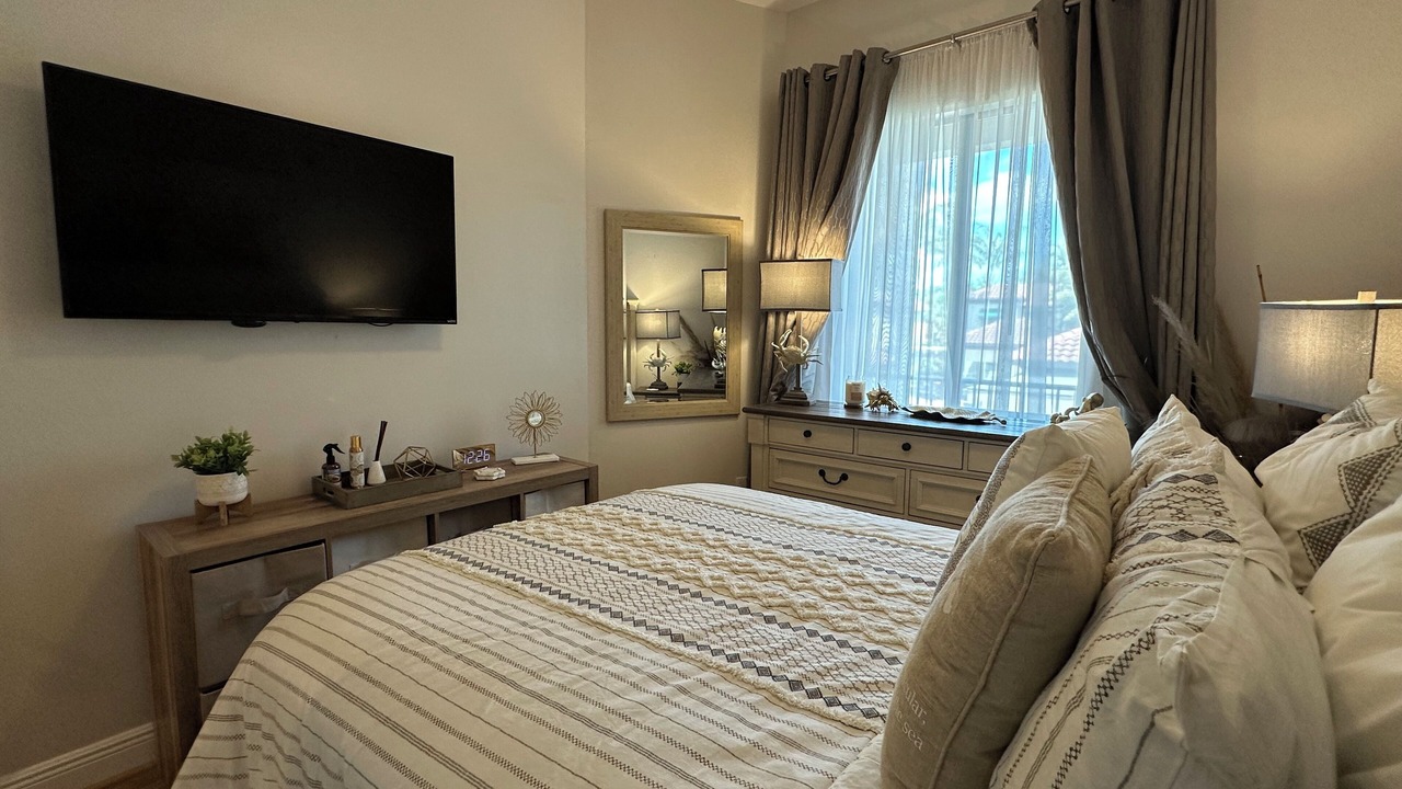 Photo of Bedroom in East Naples